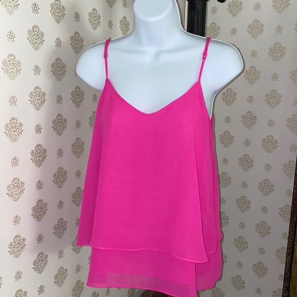 Beautiful junior’s sexy top - Picture 1 of 7